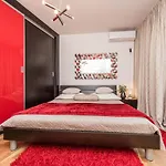 Marina Yacht Apartment *