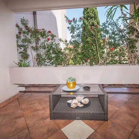 Apartamento Marina Yacht *