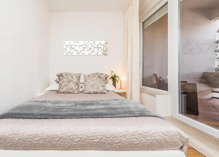 Marina Yacht Appartement Zadar