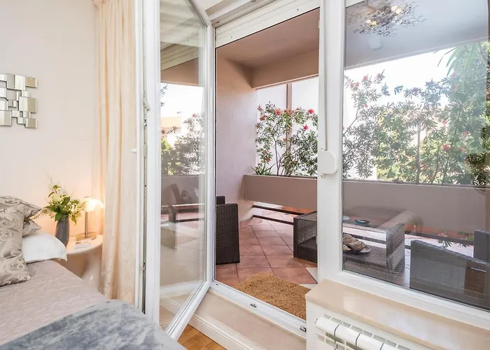 Marina Yacht * Zadar